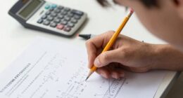 identify tricky question clues